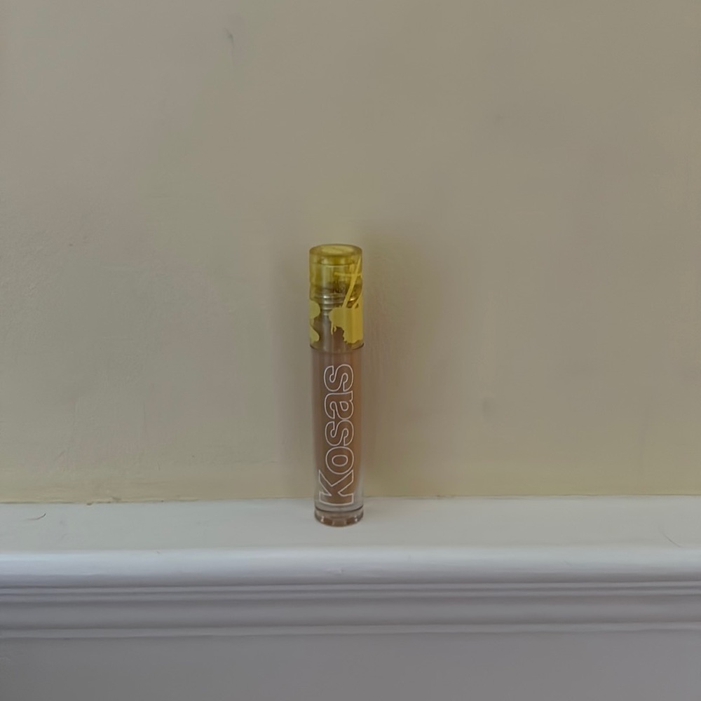 NEW Kosas Revealer Concealer | Medium Coverage Concealer, (Tone 06)